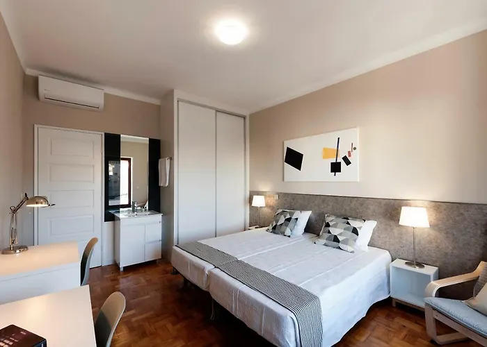 بيت ضيافة Ateneu