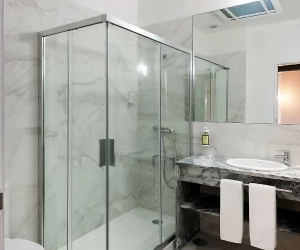 Ateneu Vendégház *